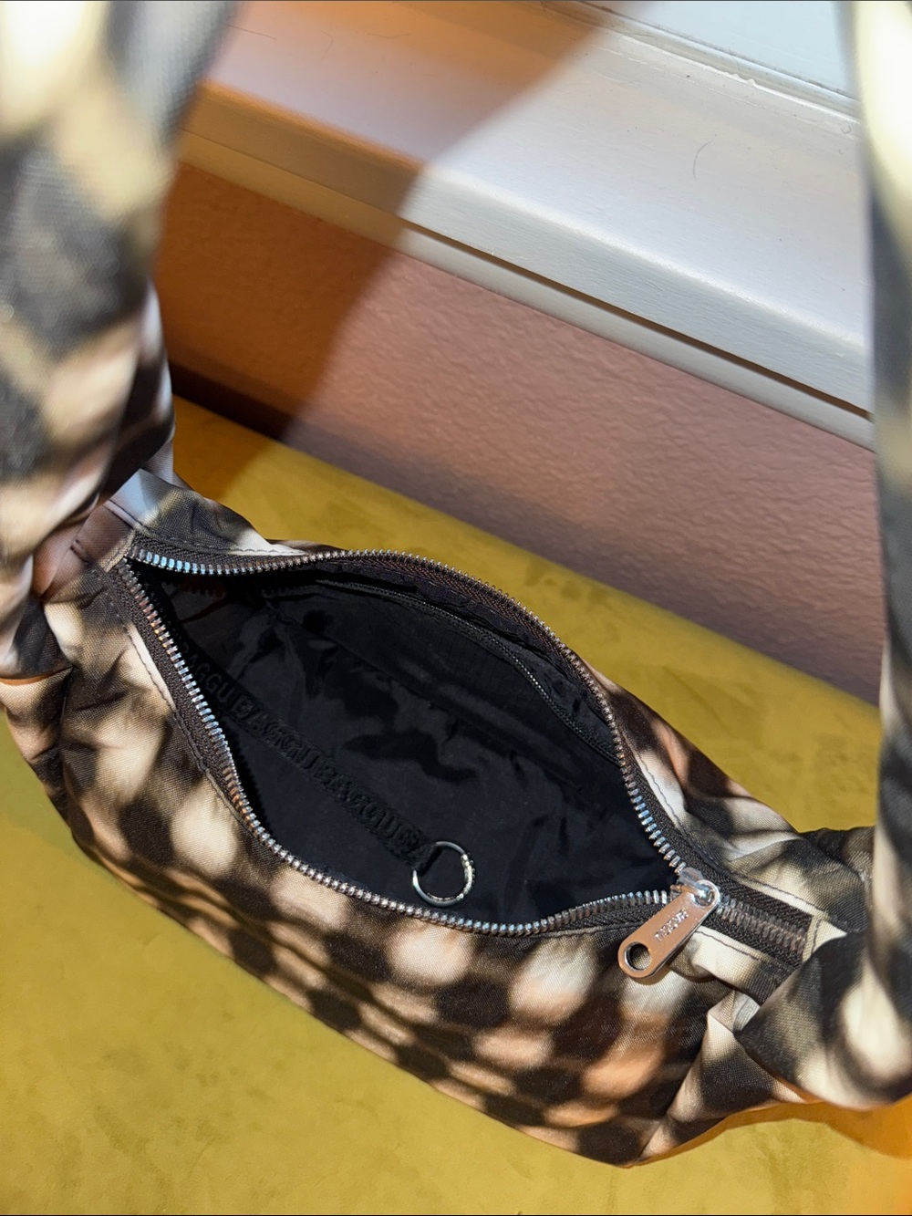 BAGGU Small Nylon Meringue Bag - Blurred Gingham - Picture 7 of 8